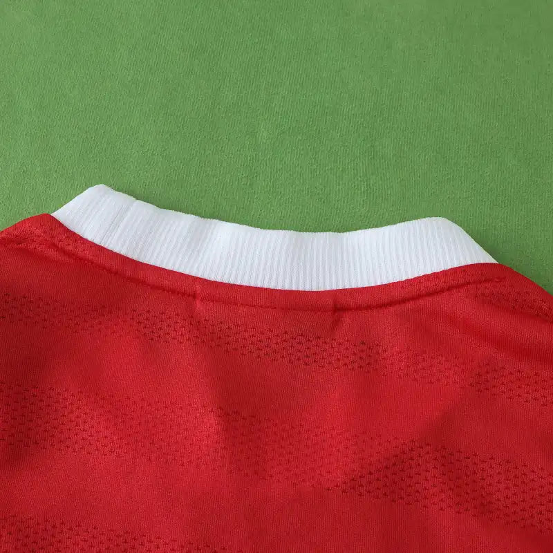 9798 Liverpool F.C. home retro Kids kit
